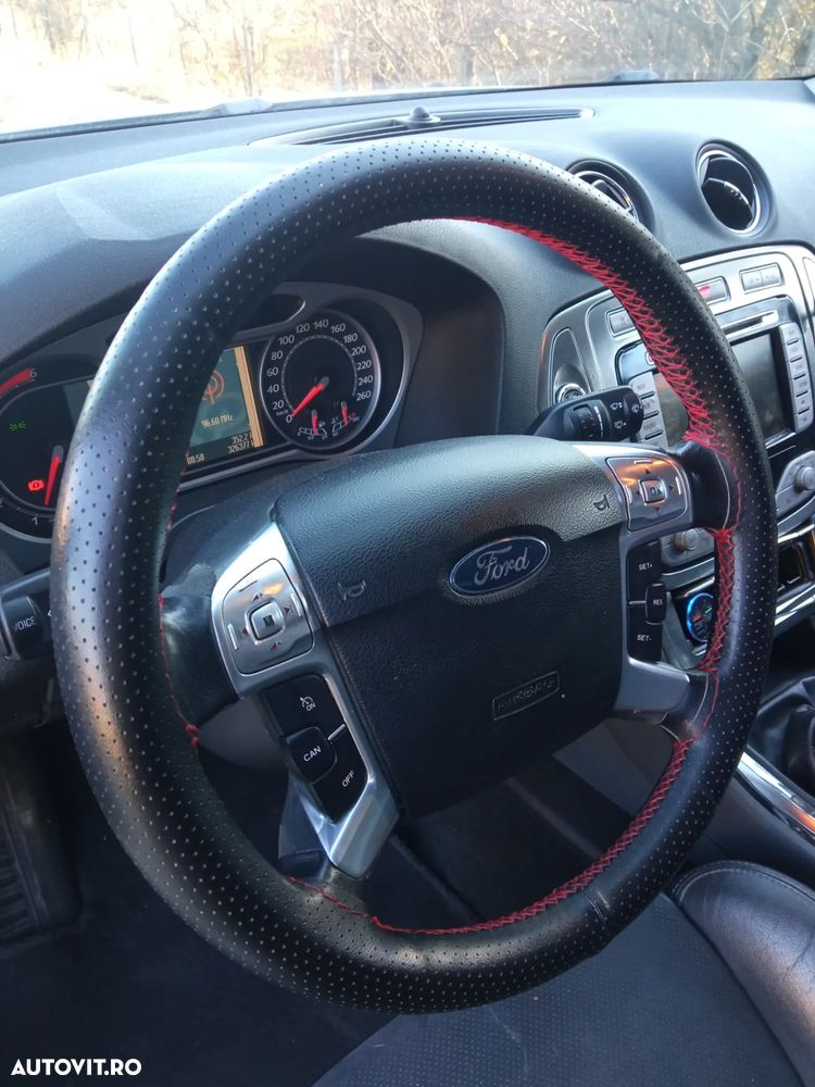 Ford Mondeo 2.0 TDCI Ambiente - 18