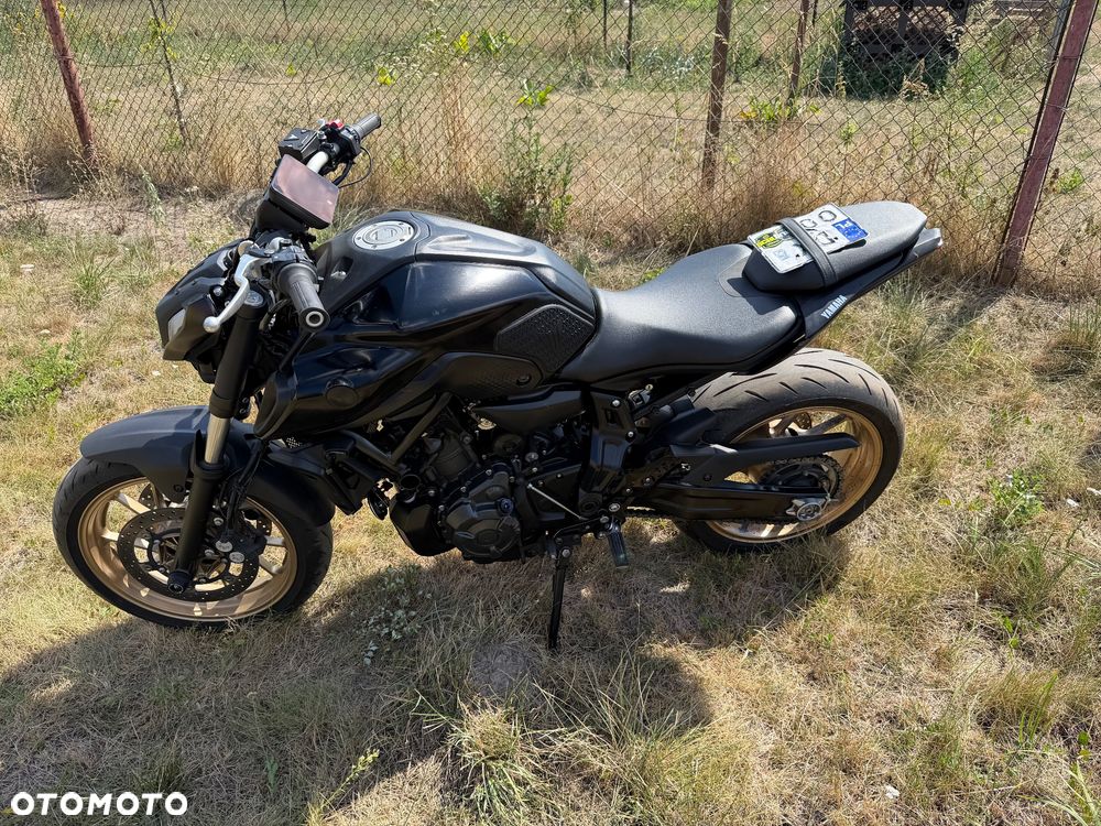 Yamaha MT - 12