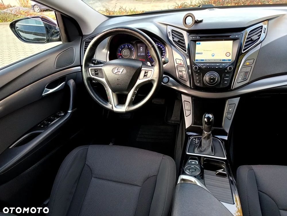 Hyundai i40 i40cw 2.0 Automatik Premium - 19