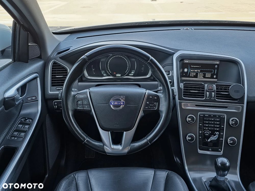 Volvo XC 60 - 13