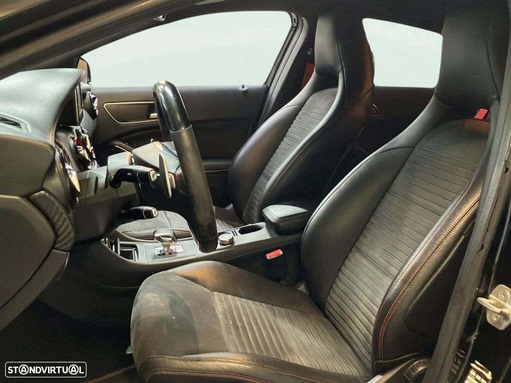 Mercedes-Benz A 45 AMG 4-Matic - 14