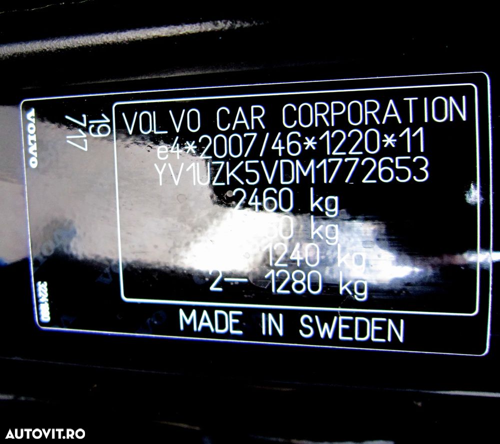 Volvo XC 60 B4 D Geartronic Momentum Pro - 27