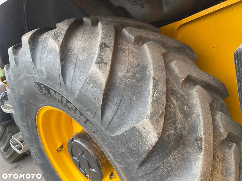 JCB Koparko Ładowarka Koparka Jcb 3CX Szczęka Krokodyl,Ramię z teleskopem_Bardzo ładna i zadbana_Cała W Oryginale Niemalowana_GOTOWA DO PRACY_Skrzynia biegów Mechaniczna 4 BIEGI_KLIMA - 35