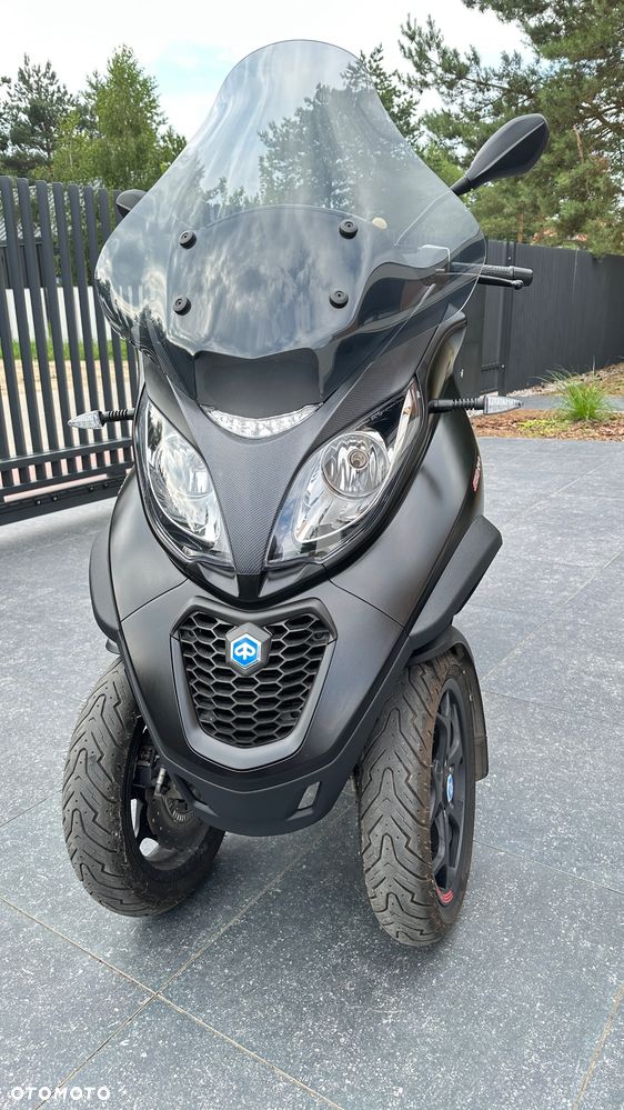 Piaggio MP-3 - 8