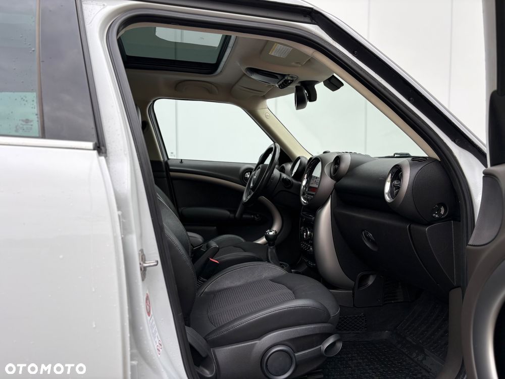 MINI Countryman Cooper D All4 - 17