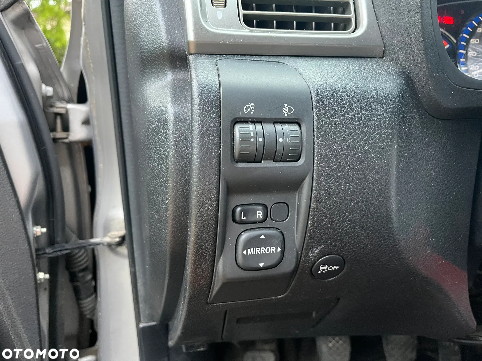 Subaru Forester 2.0 XA TRE Euro5 - 6