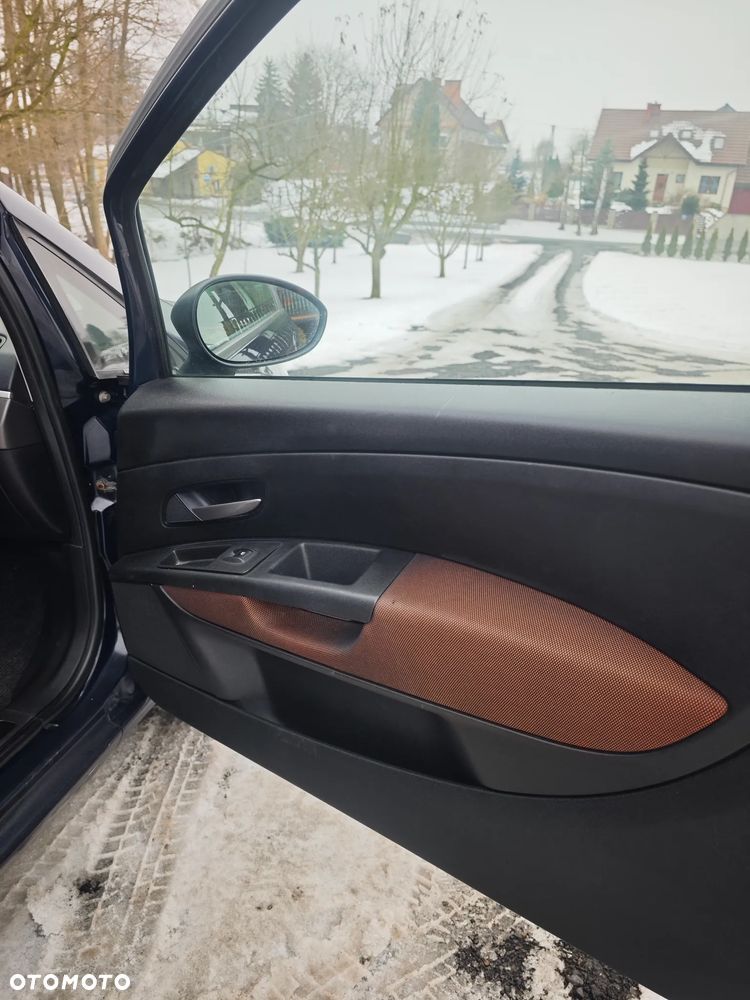 Fiat Grande Punto - 11