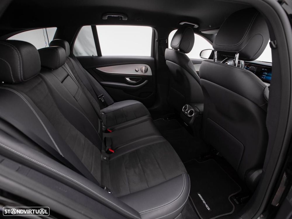 Mercedes-Benz E 300 de 9G-TRONIC - 12