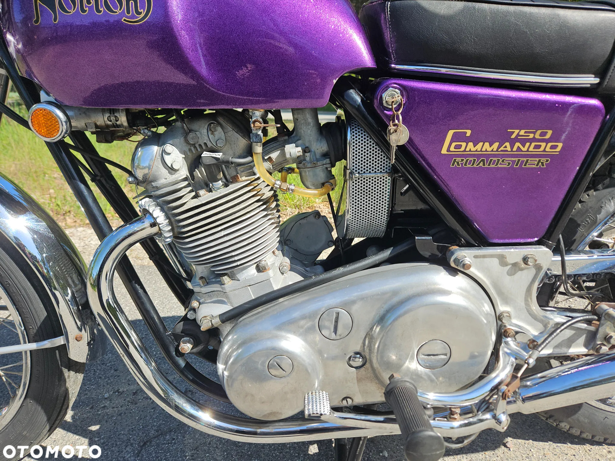 Norton Commando - 8