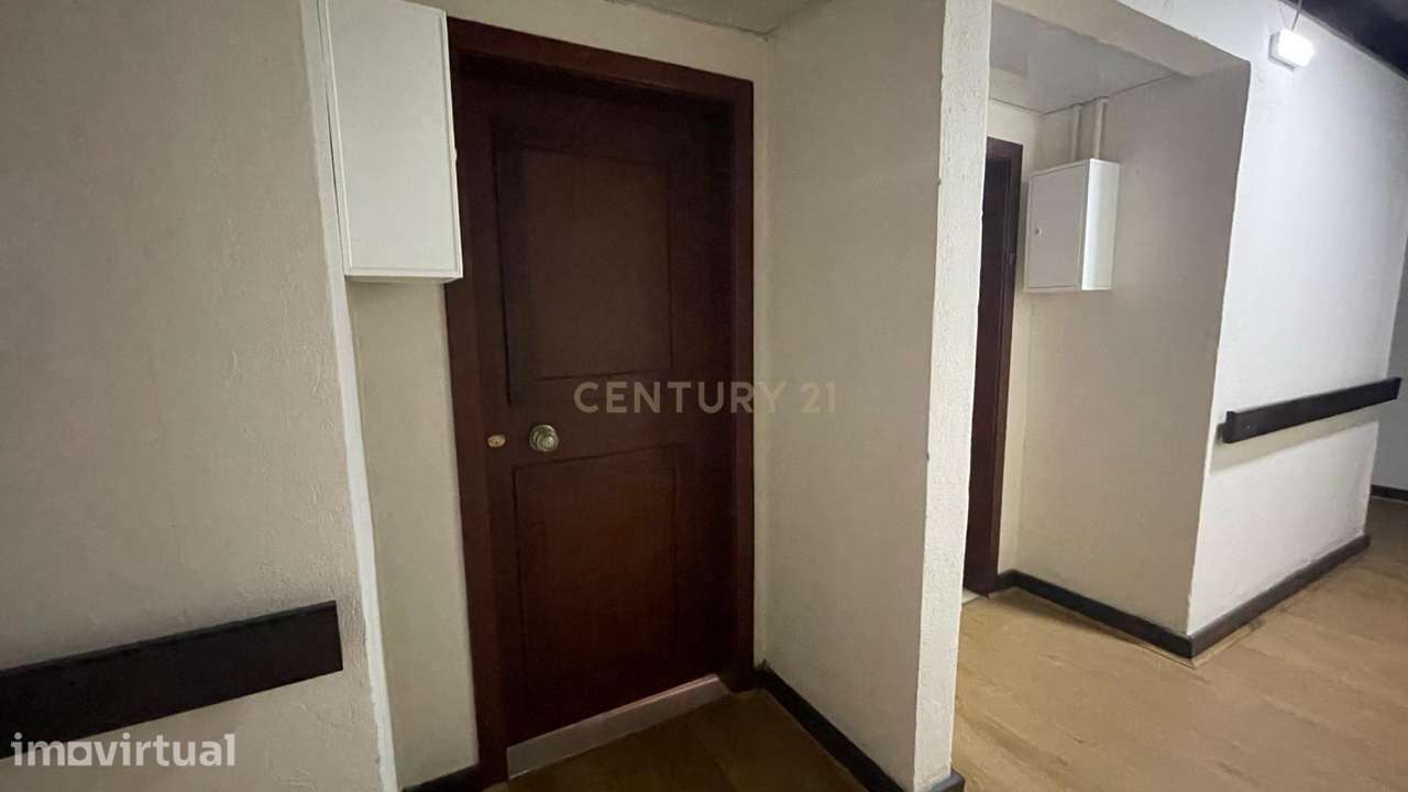 Escritório T2 em Alcântara, Lisboa - Grande imagem: 4/4