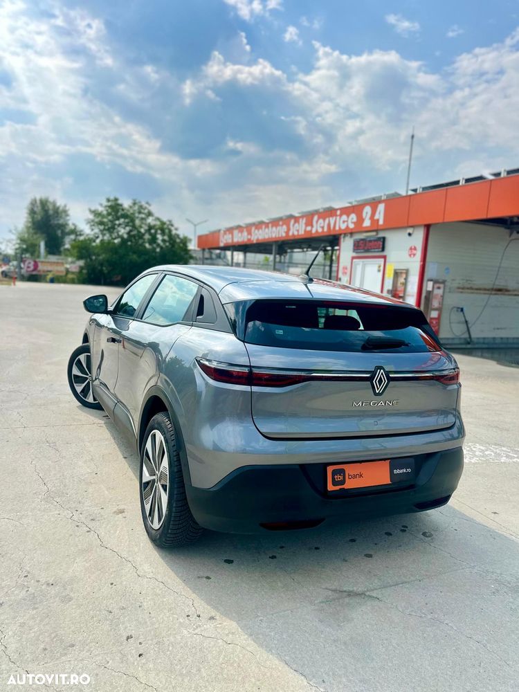 Renault Megane E-TECH 60 kWh 130 CP Evolution - 28