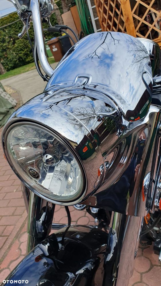 Harley-Davidson Touring Road King - 27
