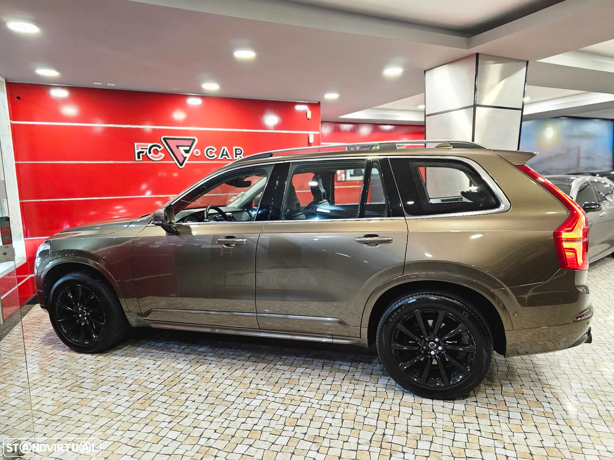Volvo XC 90 2.0 D4 Momentum - 8