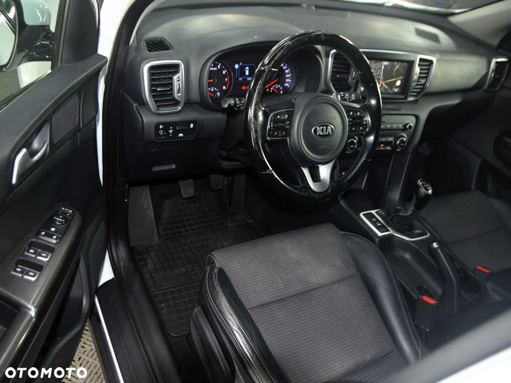 Kia Sportage - 18