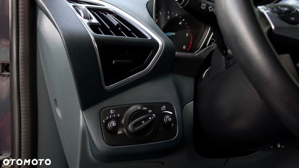Ford C-MAX - 3