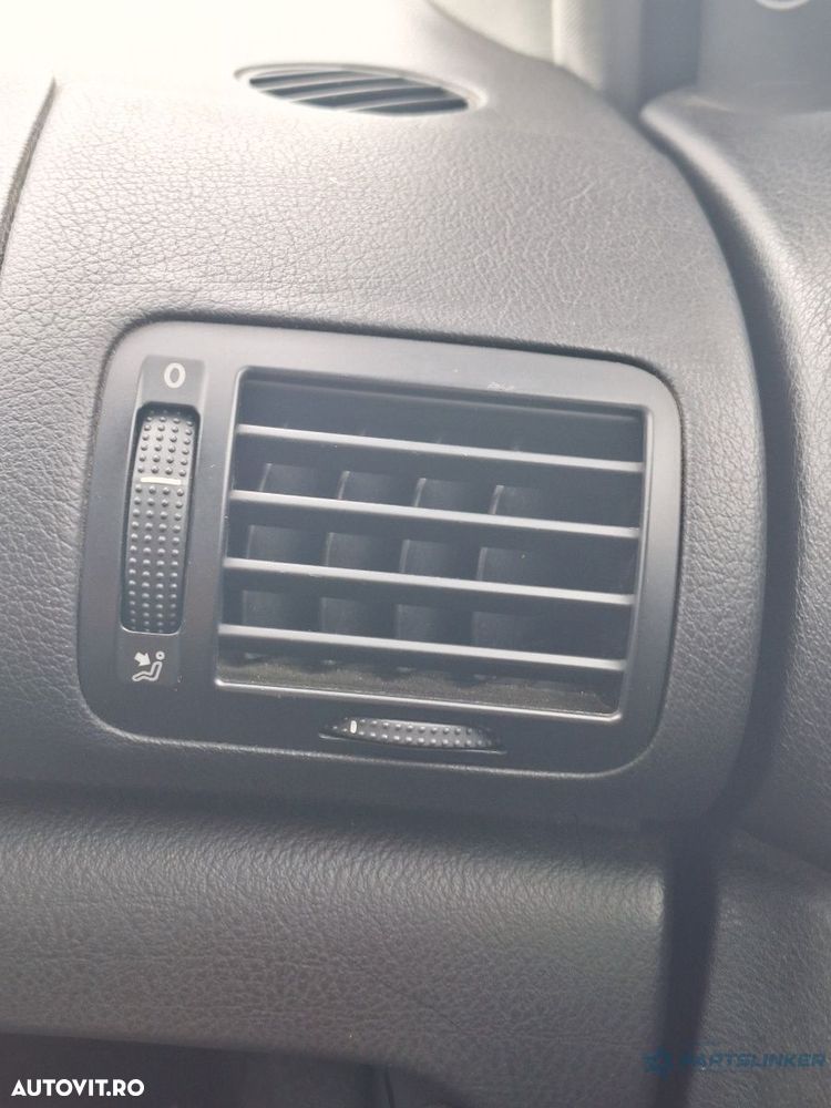 Grilă de ventilație laterală panou de bord VOLKSWAGEN PASSAT 3B3 2000 1.9 TDI AWX 96KW|130HP 2000 - 1