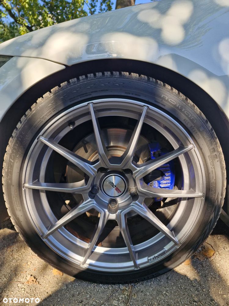 BMW Seria 3 325d - 21