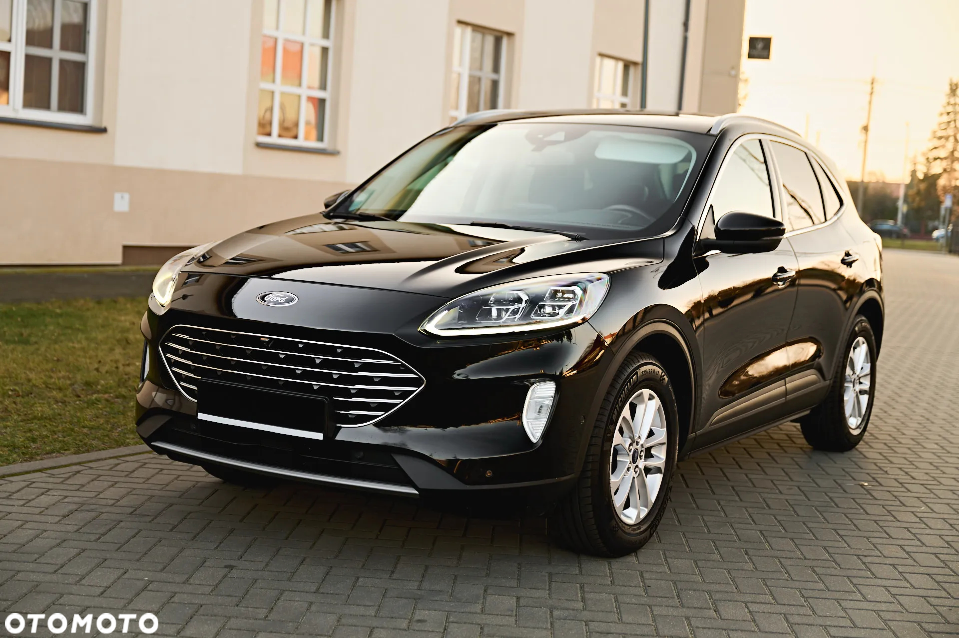 Ford Kuga 2.0 EcoBlue AWD Titanium - 5