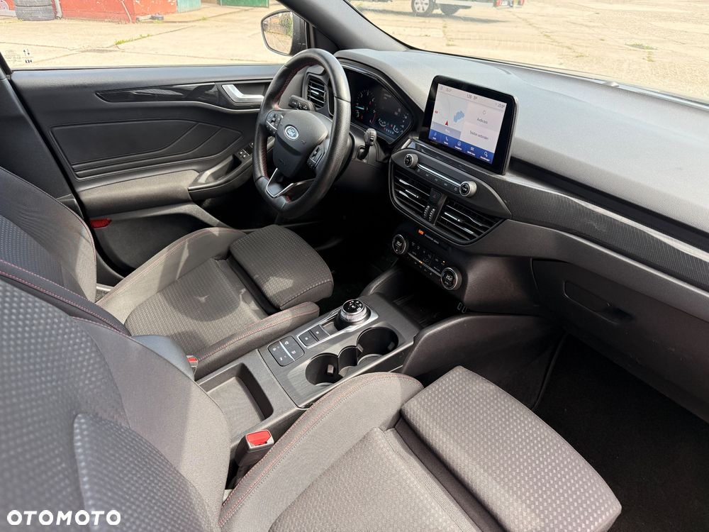 Ford Focus 2.0 EcoBlue ST-Line - 3