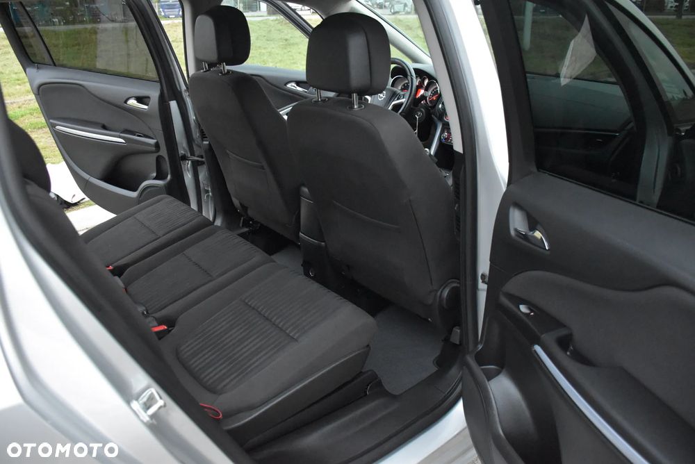 Opel Zafira Tourer 1.4 Turbo Innovation - 30