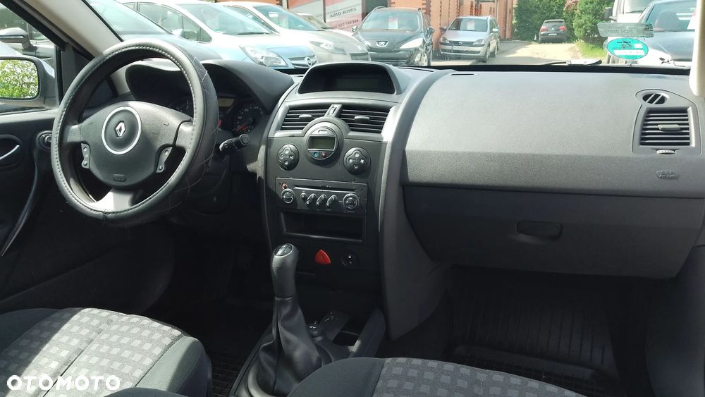 Renault Megane 1.6 Exception - 7