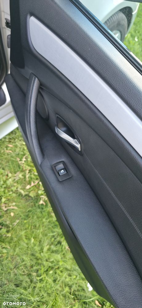 BMW Seria 5 - 11