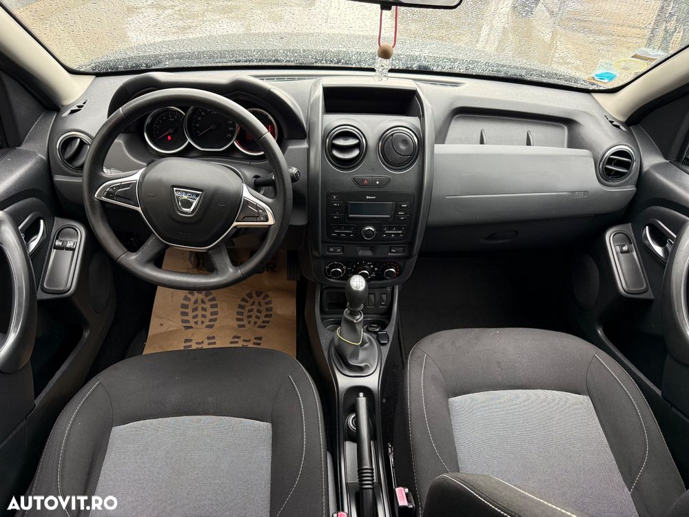 Dacia Duster dCi 110 FAP 4x2 Laureate - 17