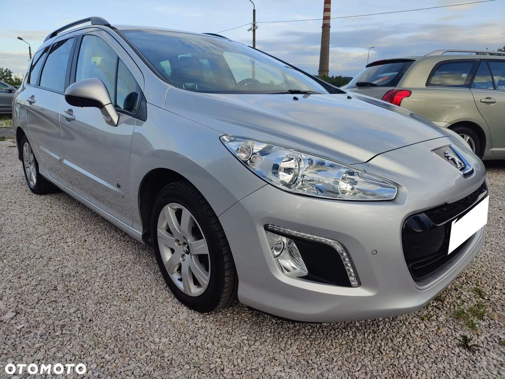 Peugeot 308 - 1