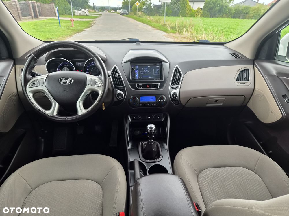 Hyundai ix35 1.7 CRDi Premium 2WD - 12