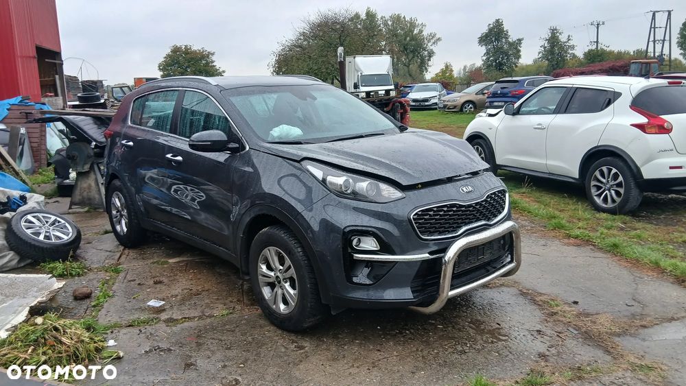 Kia Sportage 1.6 GDI 2WD DREAM-TEAM EDITION - 3