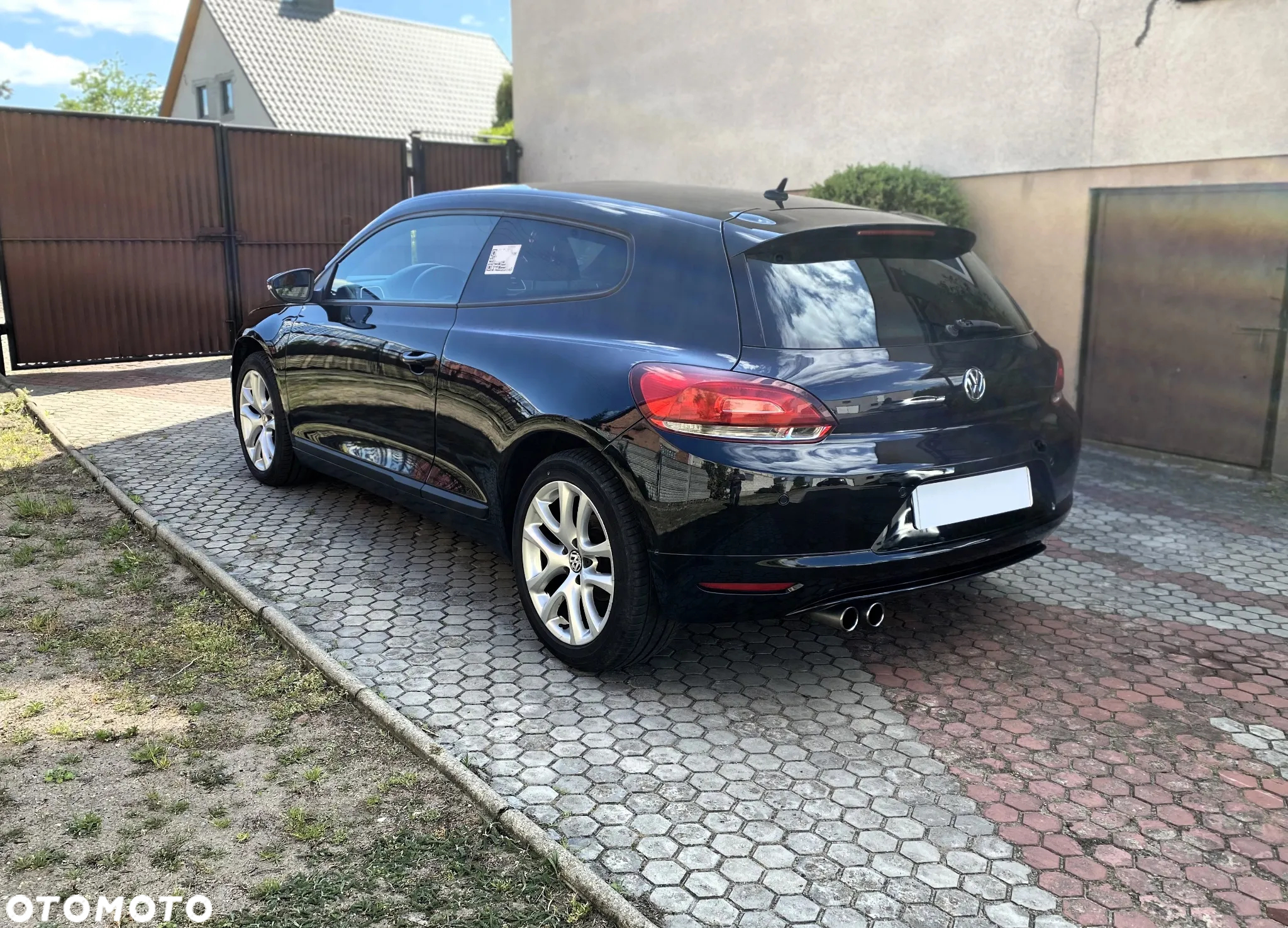 Volkswagen Scirocco 2.0 TDI DSG Edition - 3