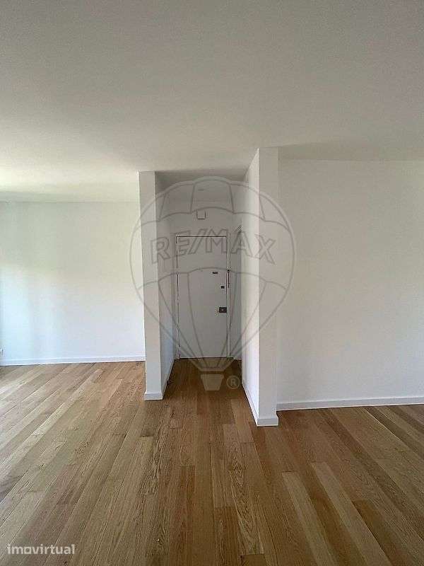 Apartamento T2 para arrendamento - Grande imagem: 3/12