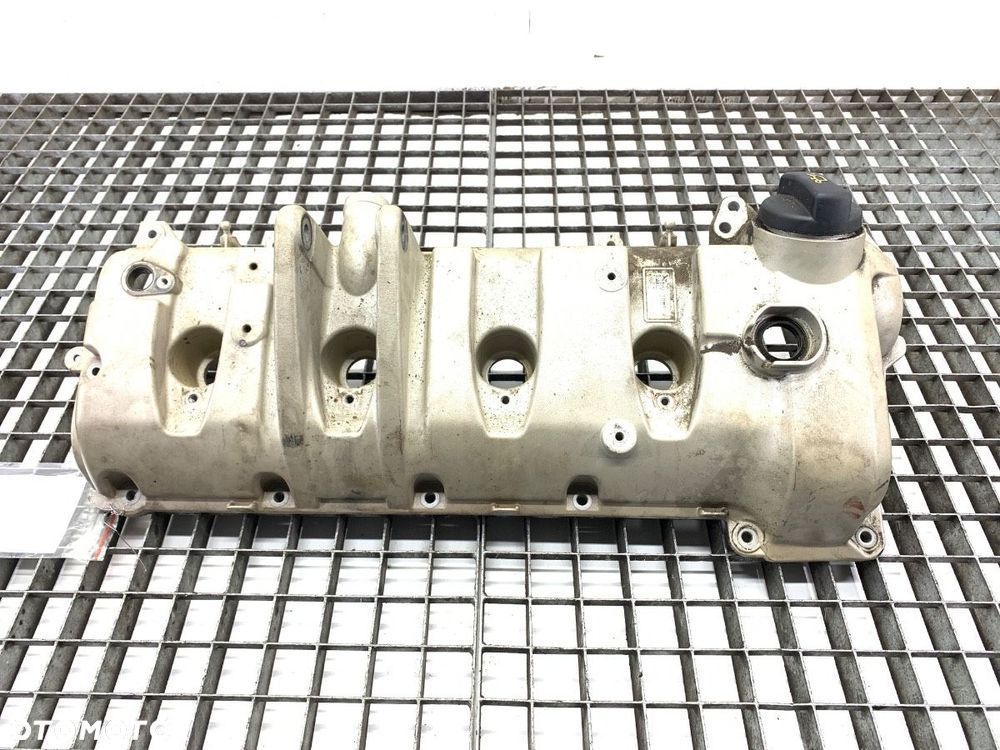 POKRYWA ZAWORÓW  PORSCHE PANAMERA (970) 2009 - 2017 4.8 4S 294 kW [400 KM] benzyna 2009 - 2013 - 1