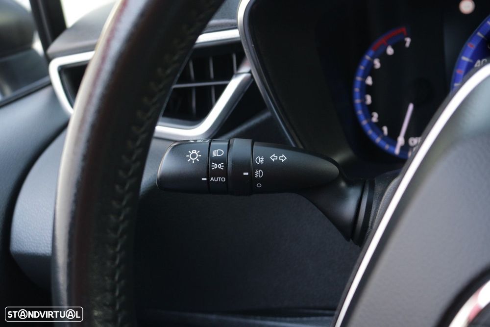 Toyota Corolla Touring Sports 1.8 Hybrid Comfort+P.Sport - 33