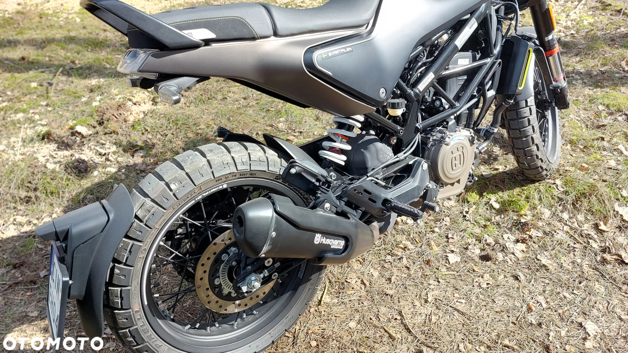 Husqvarna Svartpilen - 7