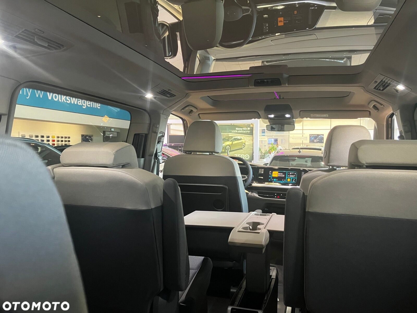 Volkswagen multivan 2.0 TDI 150 KM 7-DSG FWD L1 - 16