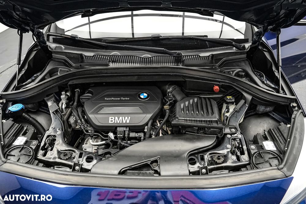 BMW Seria 2 216d Luxury Line - 31