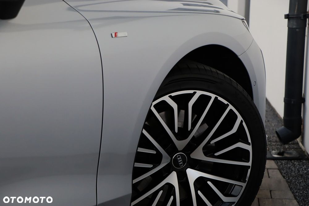 Audi A6 Avant - 14