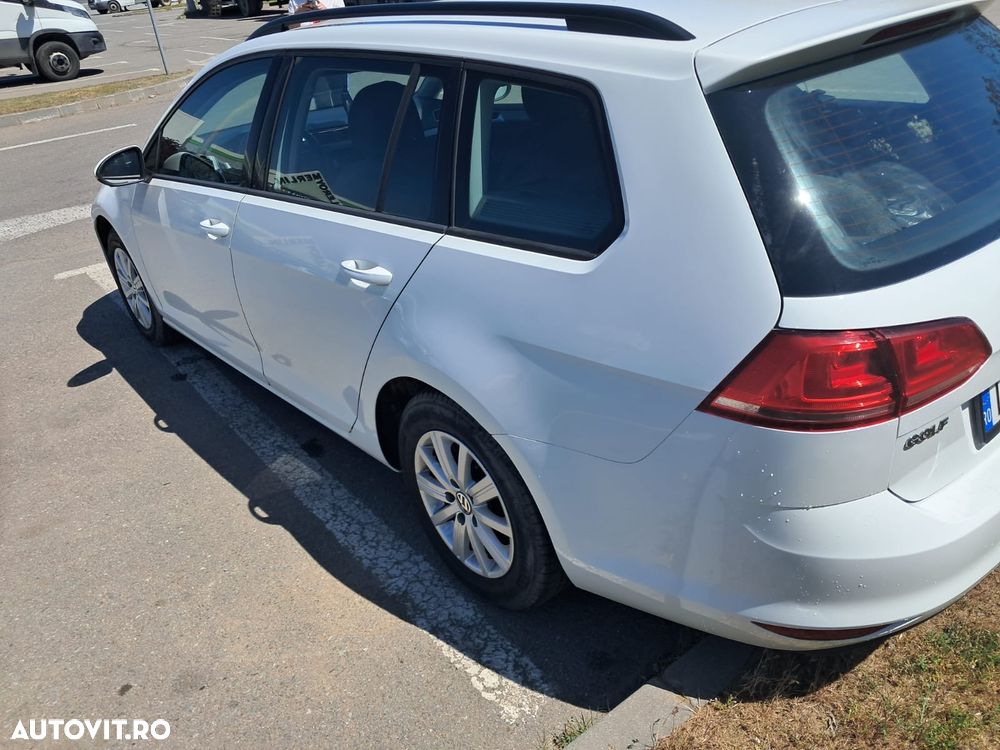 Volkswagen Golf 1.2 TSI BMT Trendline - 4