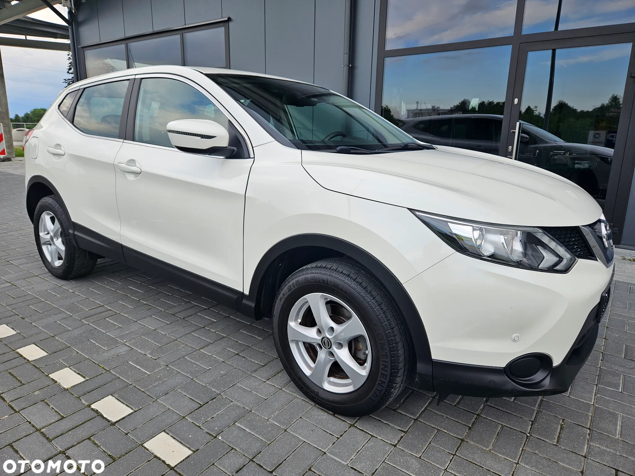 Nissan Qashqai - 16