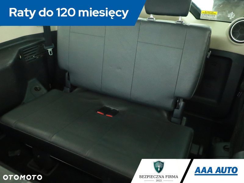 Mitsubishi Pajero - 15