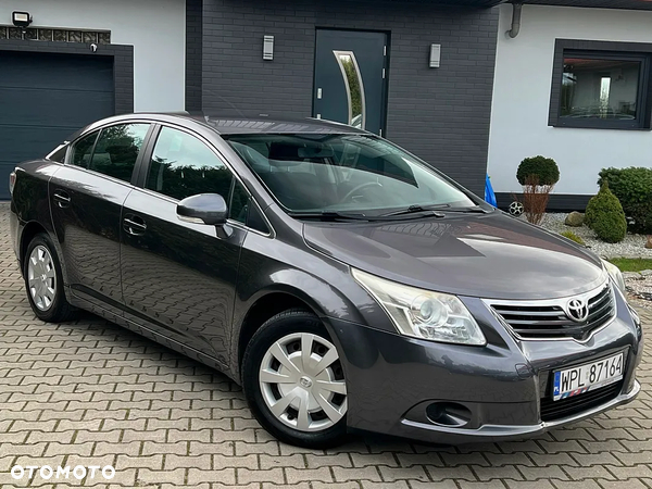 Toyota Avensis 1.8 Sol