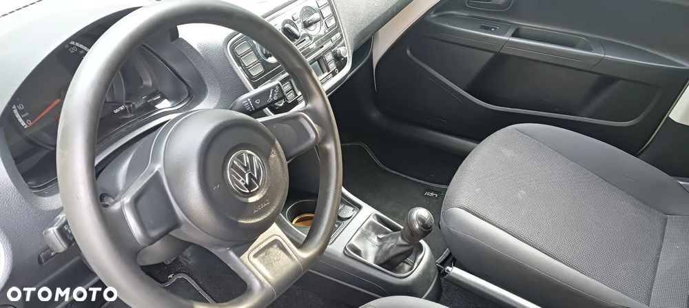 Volkswagen up! - 7
