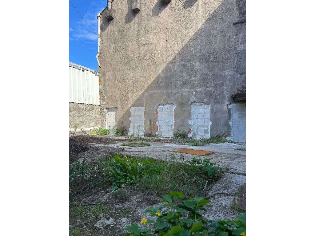 Armazém em Milheirós, Maia - Grande imagem: 3/17