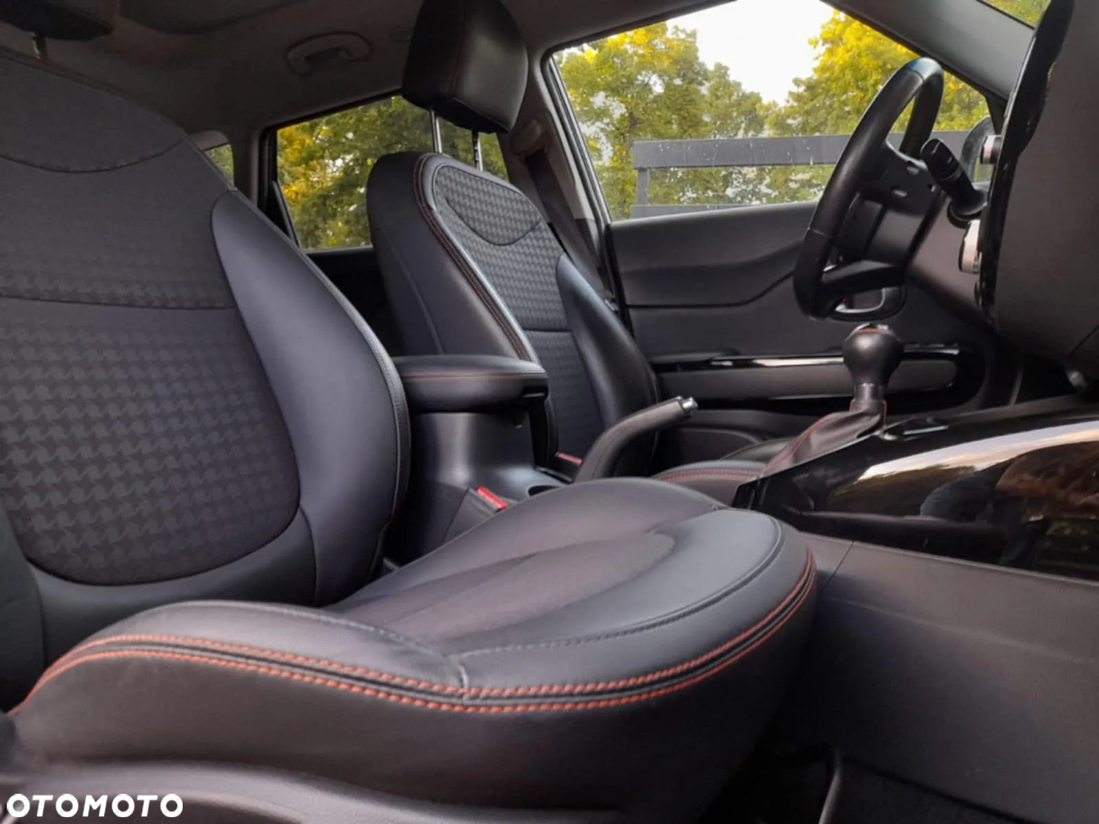 Kia Soul 1.6 T-GDI DCT Turbo - 14