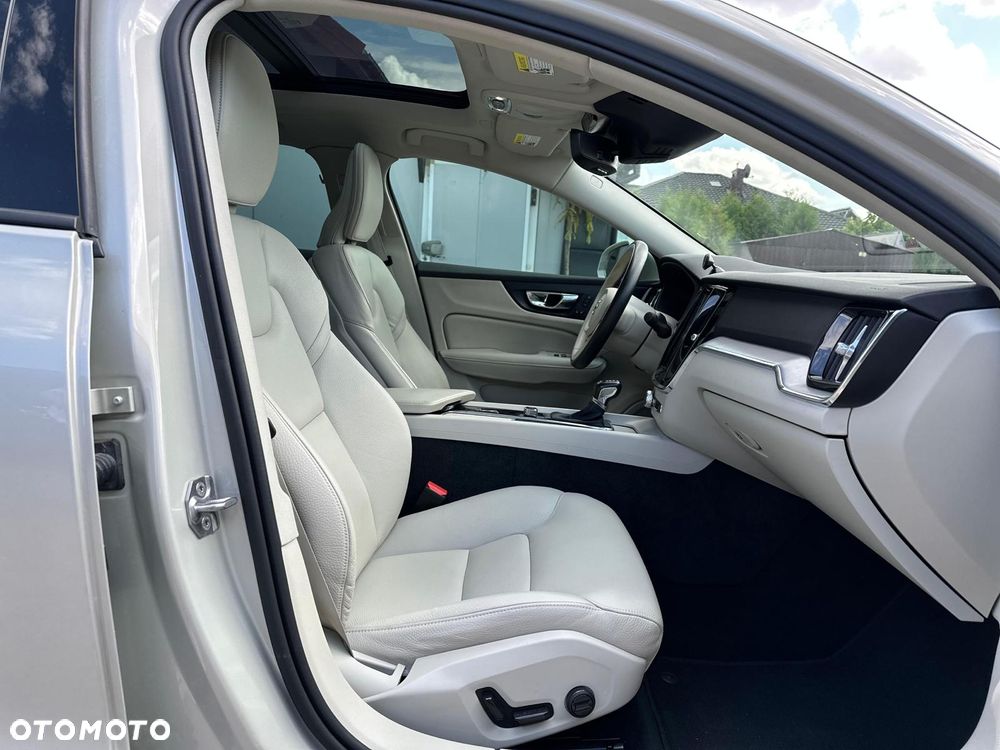 Volvo S60 T5 Inscription - 33