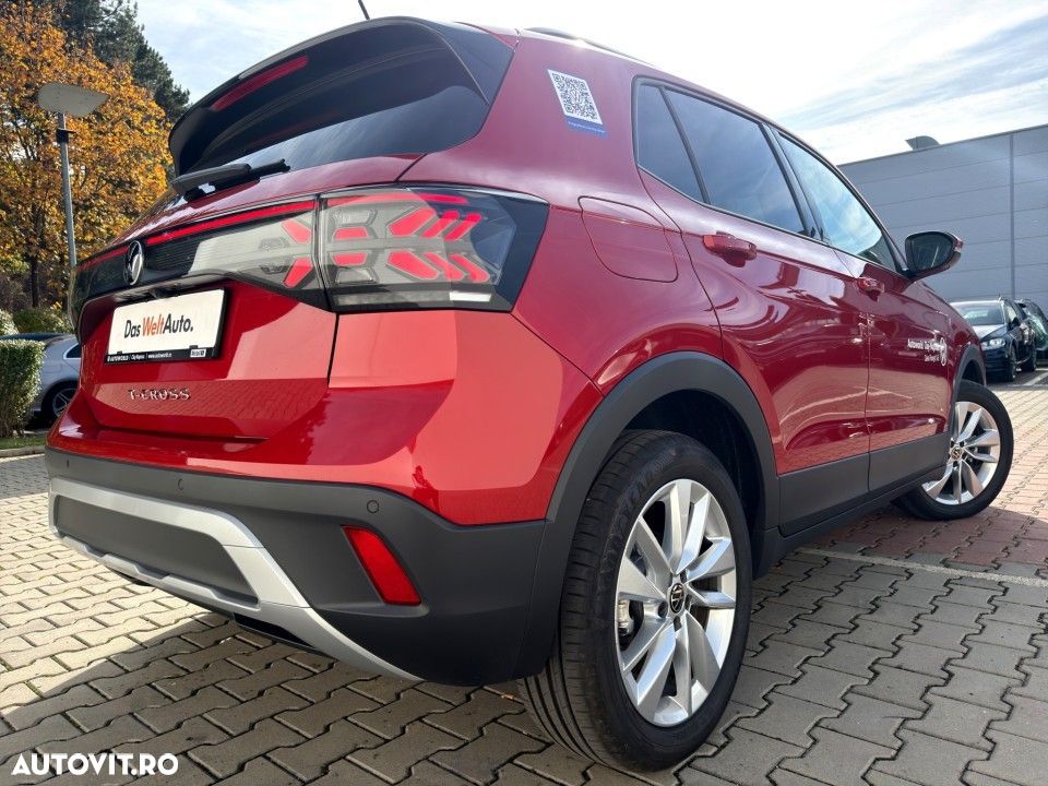 Volkswagen T-Cross - 11