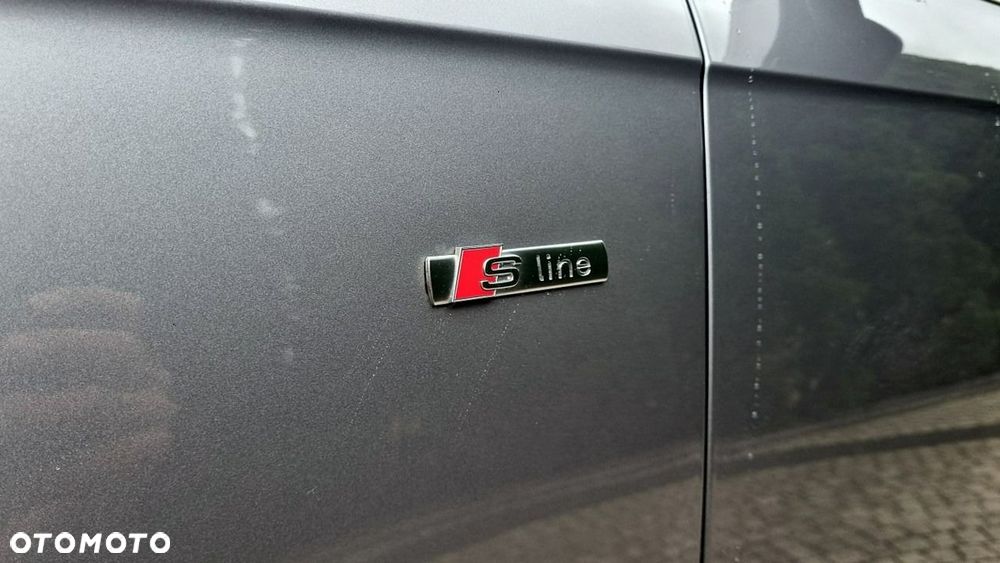 Audi A4 Avant - 11