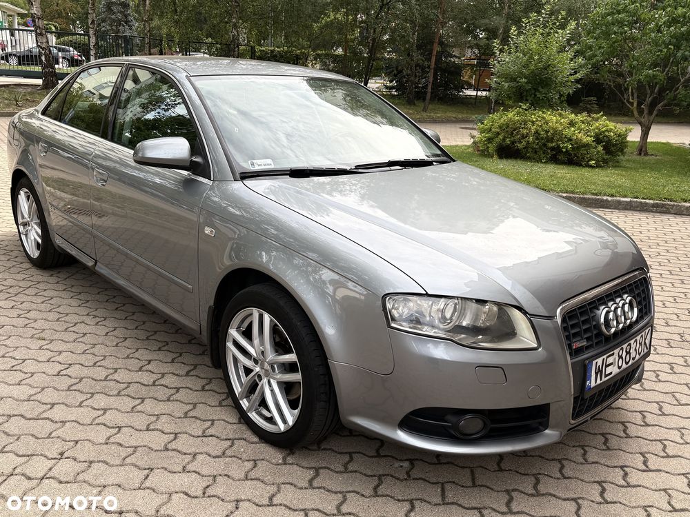 Audi A4 Limousine - 2