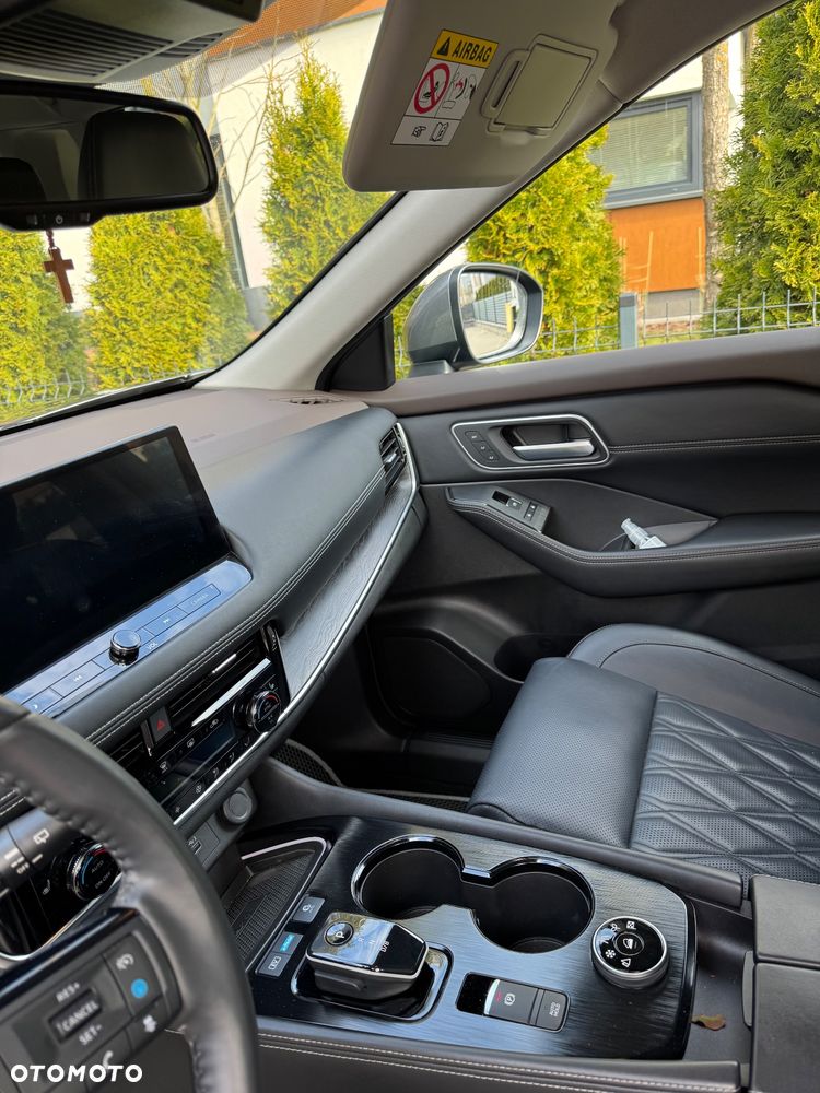 Nissan X-Trail - 12